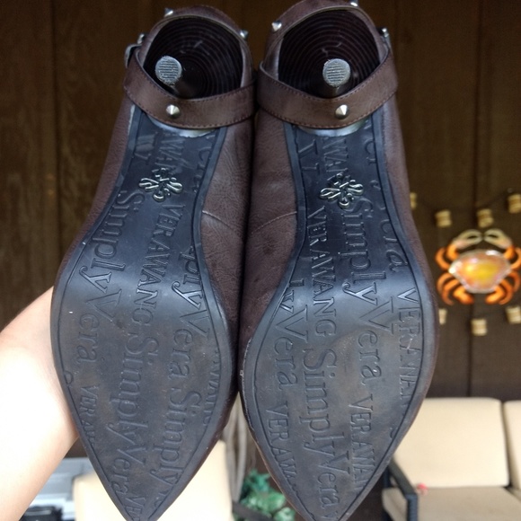 Vera Want Studded Heels - Picture 6 of 8